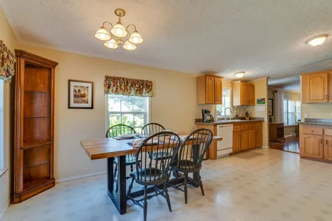 2 Granite Drive North Hampton NH 03862