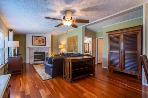 2 Granite Drive North Hampton NH 03862
