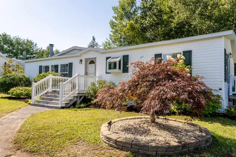 2 Granite Drive North Hampton NH 03862