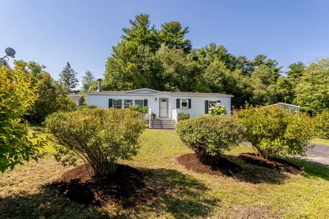 2 Granite Drive North Hampton NH 03862
