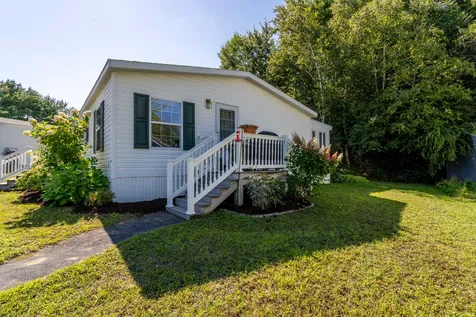 2 Granite Drive North Hampton NH 03862