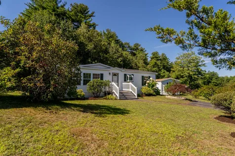 2 Granite Drive North Hampton NH 03862