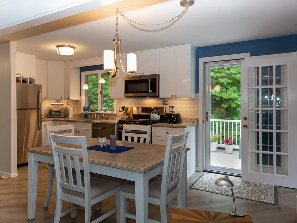 490 Ocean Road Portsmouth NH 03801