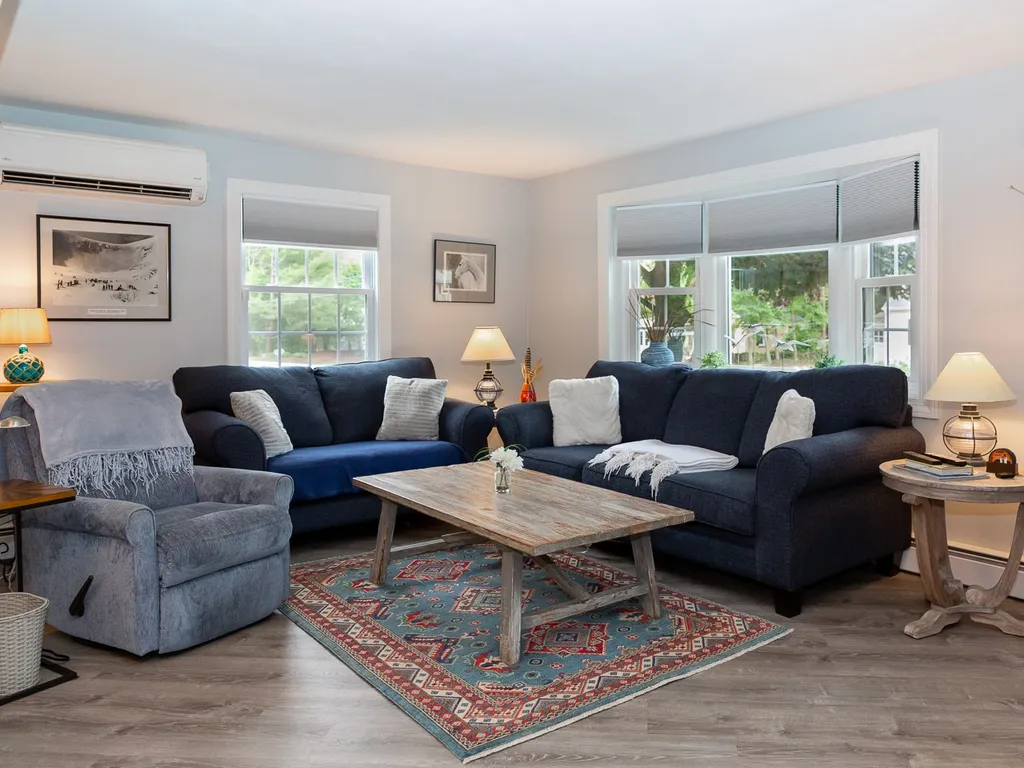 490 Ocean Road Portsmouth NH 03801