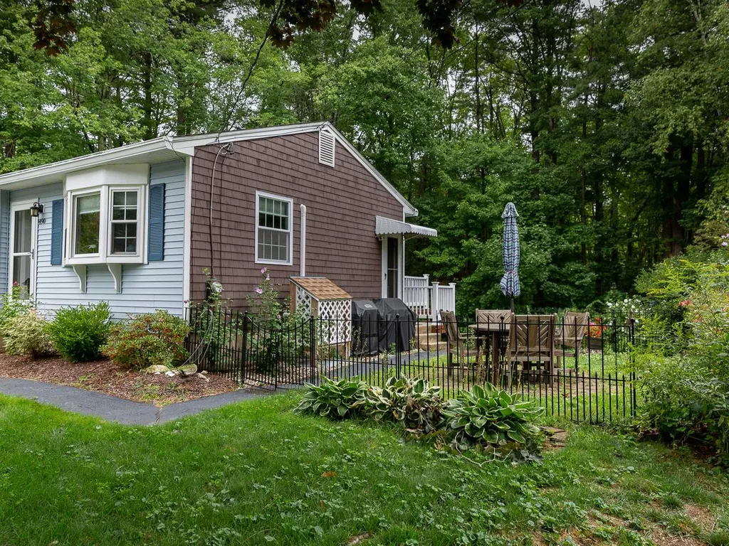 490 Ocean Road Portsmouth NH 03801