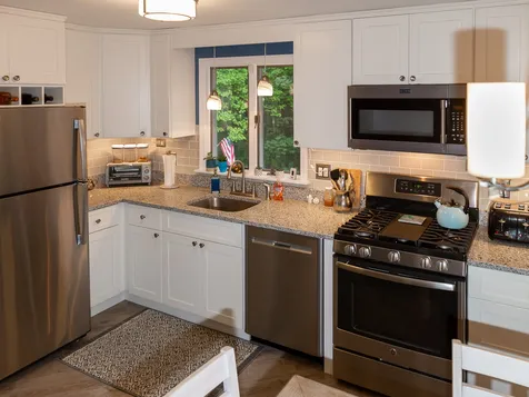 490 Ocean Road Portsmouth NH 03801