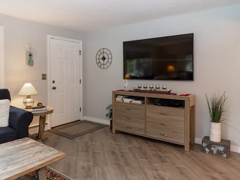 490 Ocean Road Portsmouth NH 03801