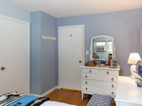 490 Ocean Road Portsmouth NH 03801