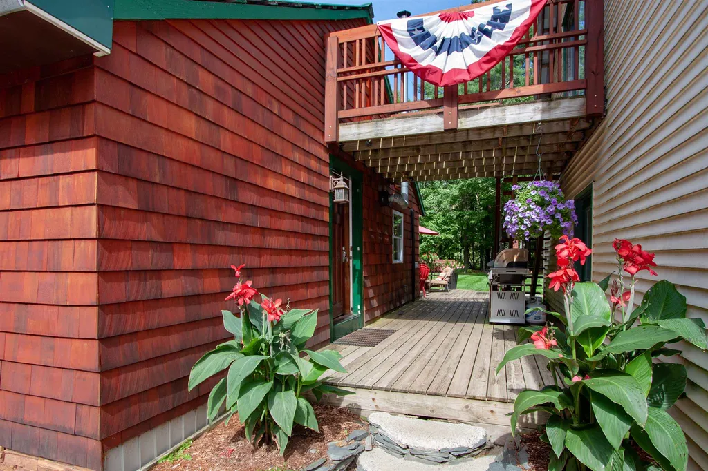 28 Shepard Lane Westford VT 05494