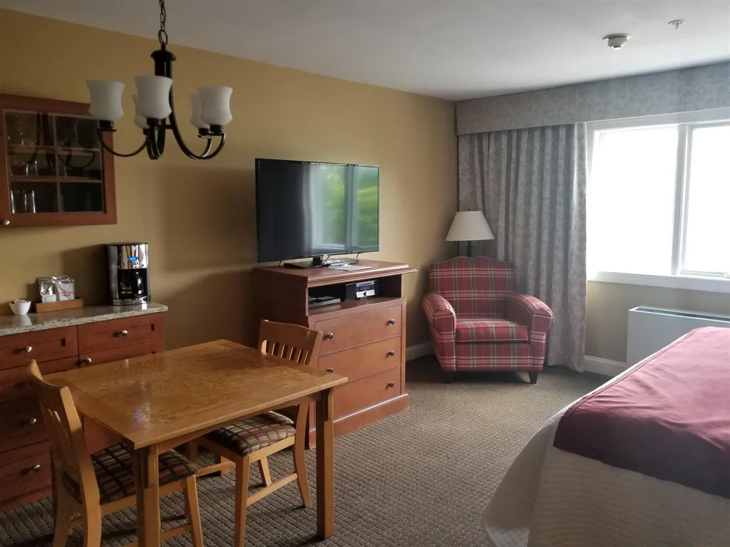 220 Qtr.3, 89 Grand Summit Way Dover VT 05356