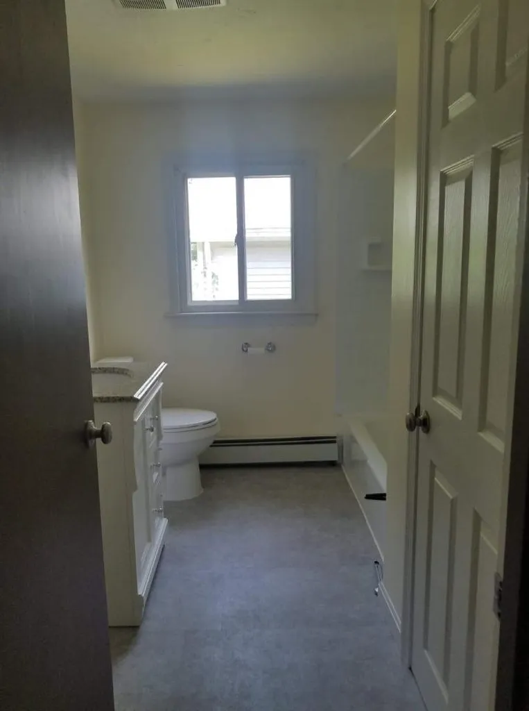 133&135 Lowell Road Windham NH 03087