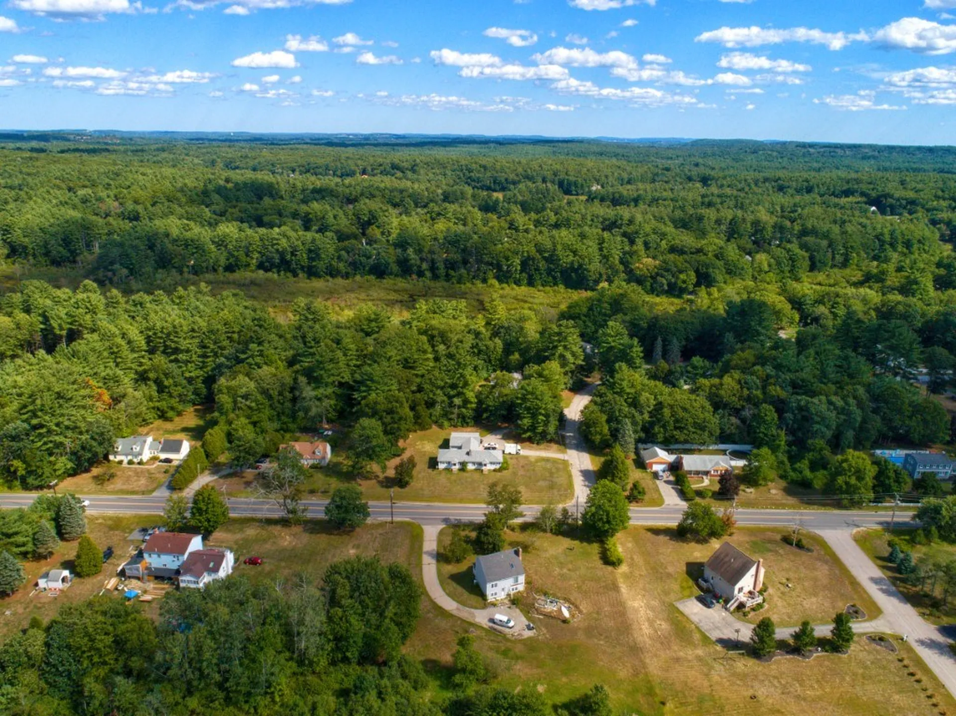 133&135 Lowell Road Windham NH 03087