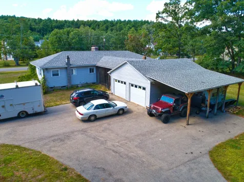 133&135 Lowell Road Windham NH 03087