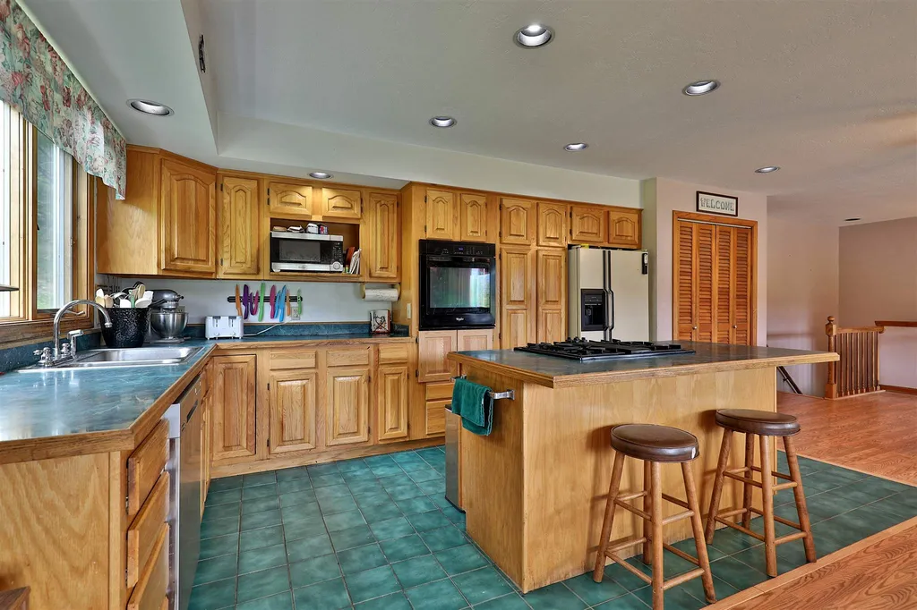 4477 Route 100 Pittsfield VT 05762