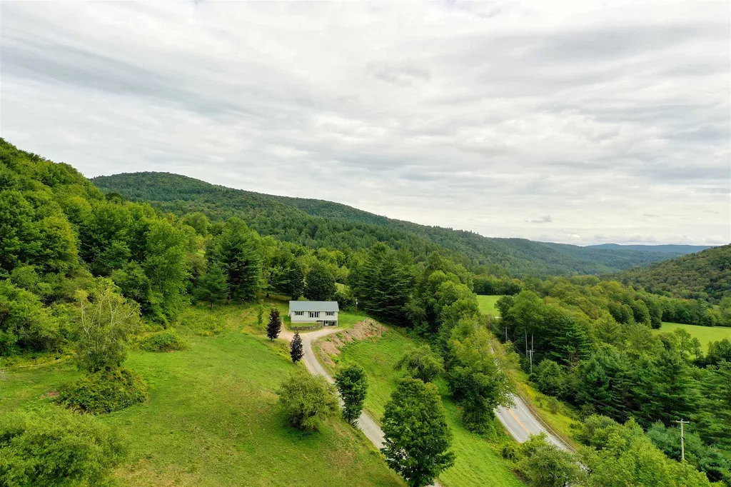 4477 Route 100 Pittsfield VT 05762