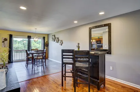 17a Canterberry Court Hudson NH 03051