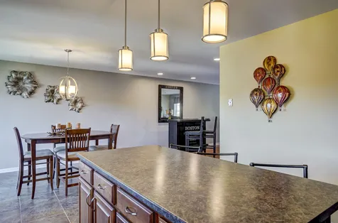 17a Canterberry Court Hudson NH 03051