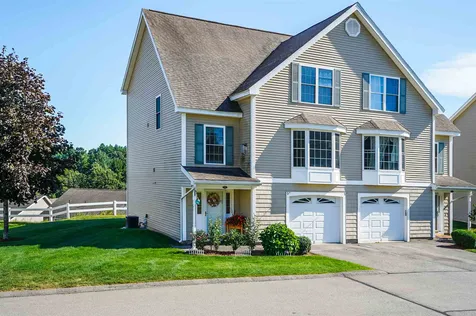 17a Canterberry Court Hudson NH 03051