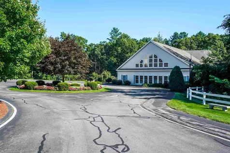 17a Canterberry Court Hudson NH 03051