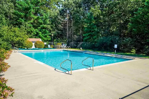 17a Canterberry Court Hudson NH 03051