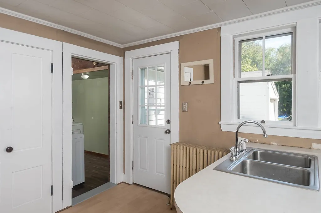 61 Elm Street Farmington NH 03835