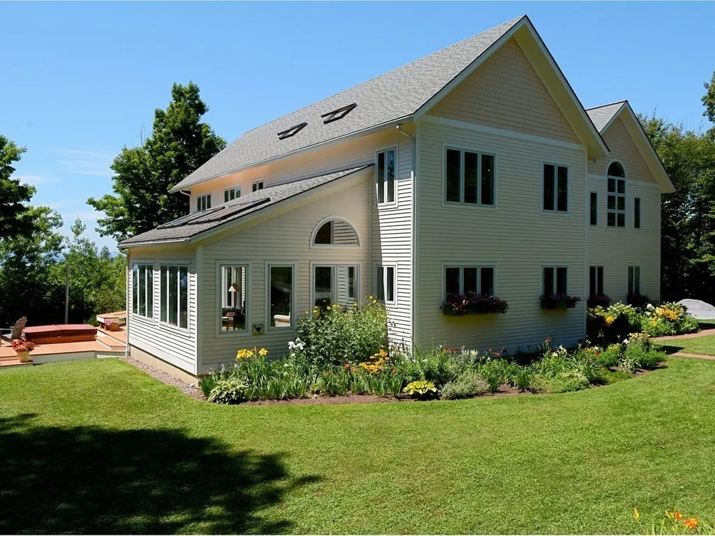 346 South Street South Hero VT 05486