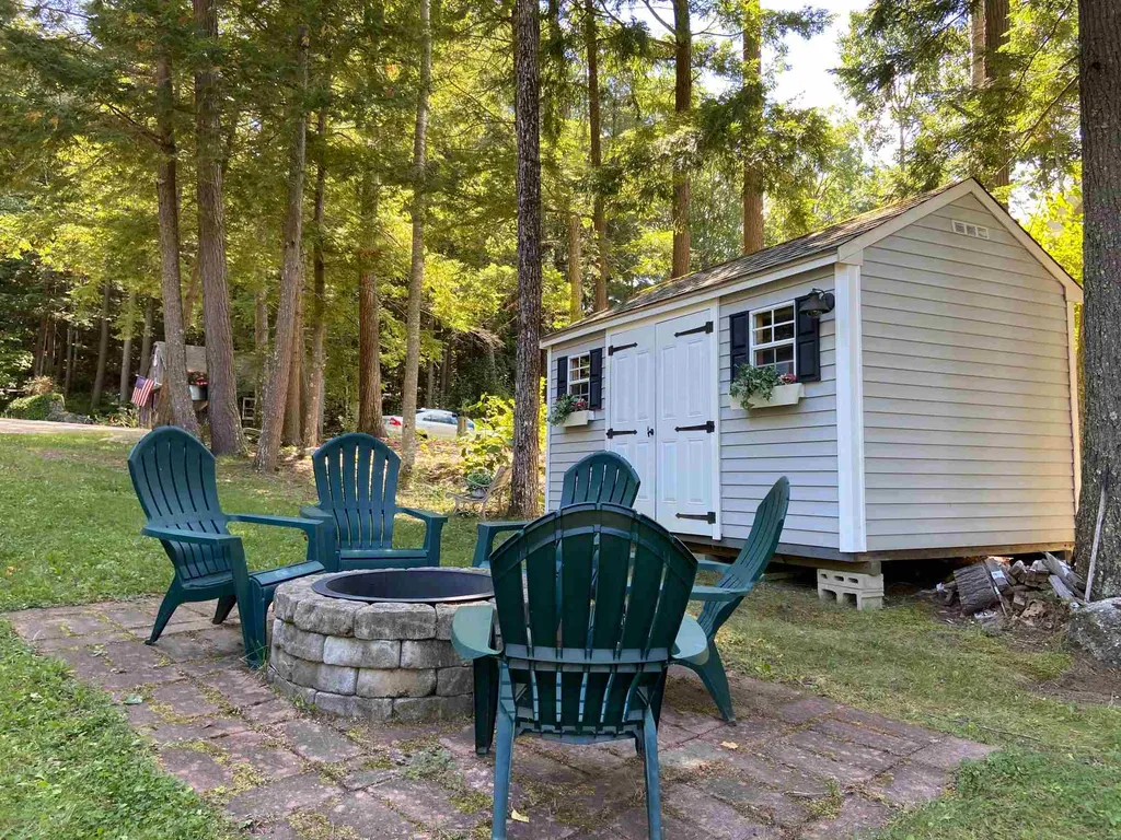 89 Collins Brook Road Meredith NH 03253