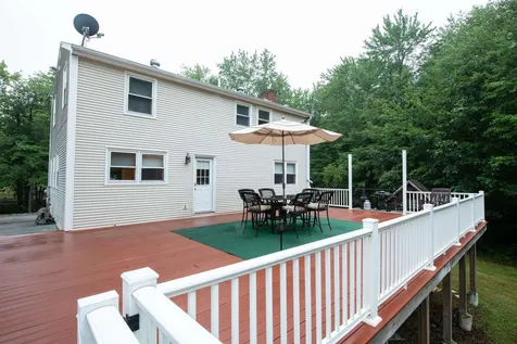 88 N Main Street Newton NH 03858