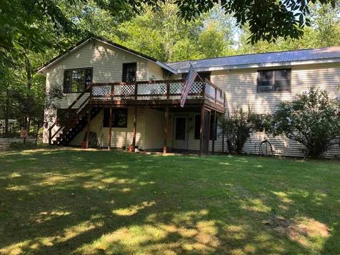 39 Oakwood Road Farmington NH 03835