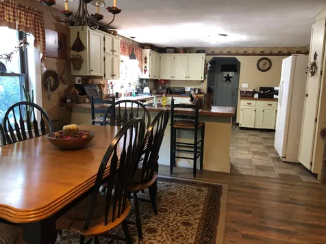 39 Oakwood Road Farmington NH 03835