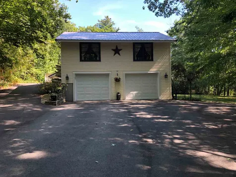 39 Oakwood Road Farmington NH 03835
