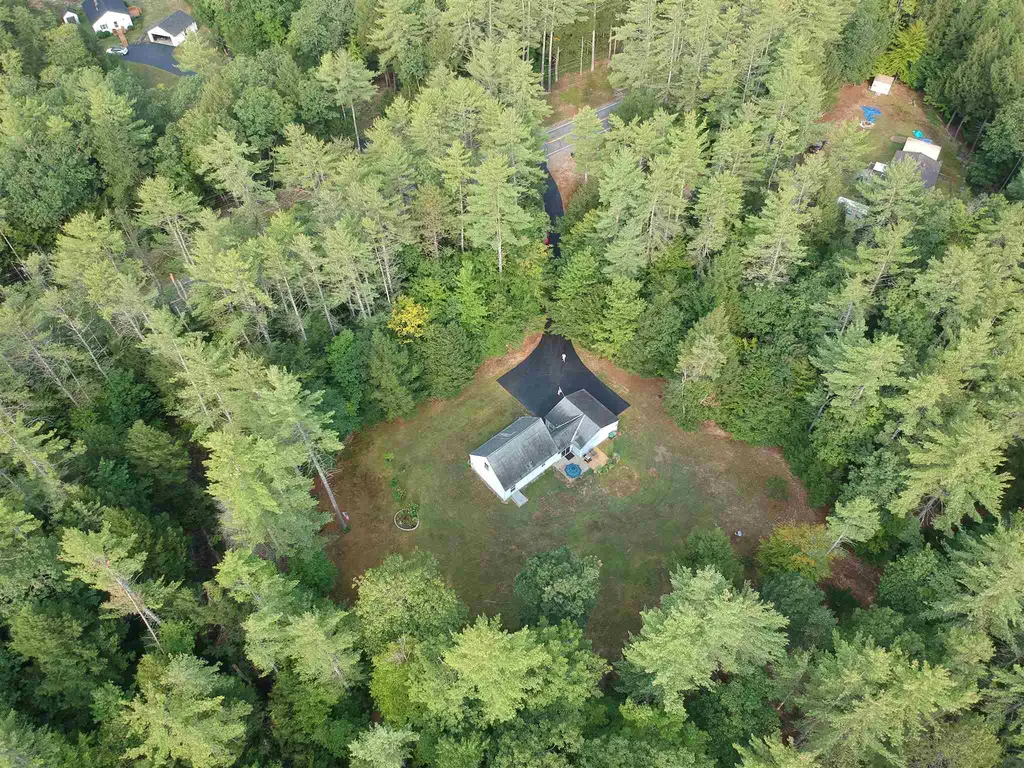 975 Hill Road Franklin NH 03235
