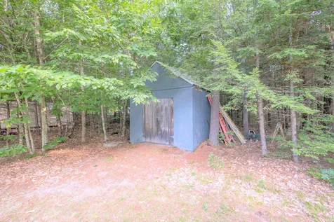 975 Hill Road Franklin NH 03235