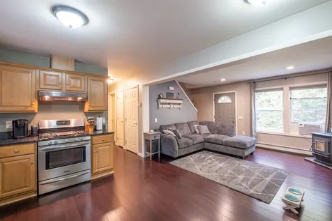 975 Hill Road Franklin NH 03235