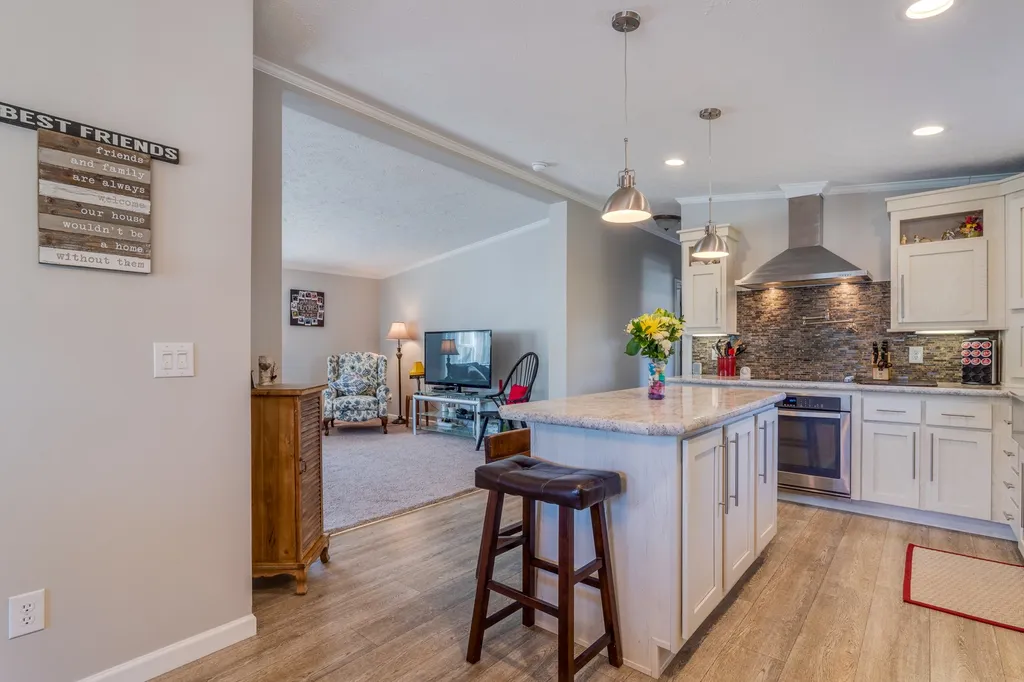 23 Tamarack Lane Rochester NH 03867