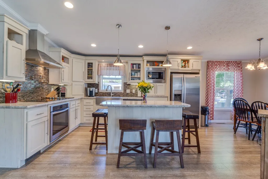 23 Tamarack Lane Rochester NH 03867