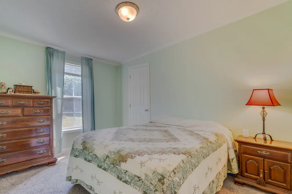 23 Tamarack Lane Rochester NH 03867