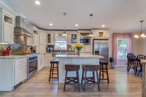 23 Tamarack Lane Rochester NH 03867