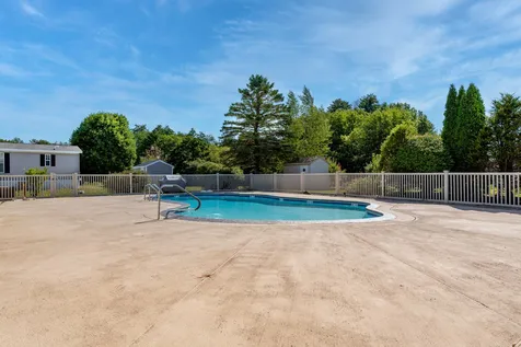 23 Tamarack Lane Rochester NH 03867