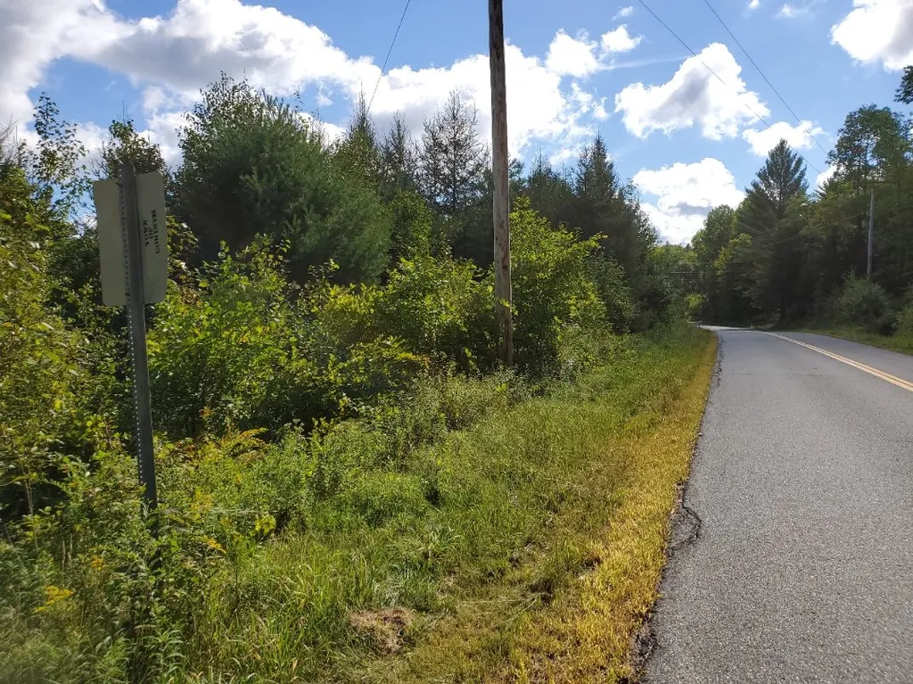 805 Cookeville Road Corinth VT 05039