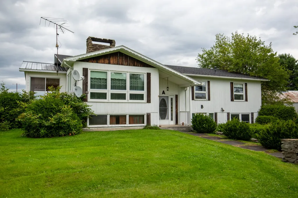 1621 Vt Route 128 Westford VT 05494