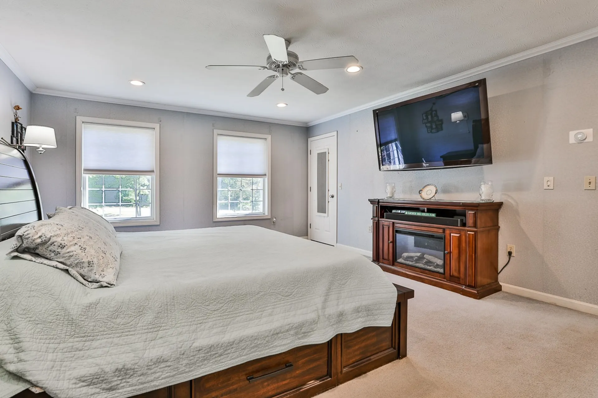 139 Horizon Lane Candia NH 03034