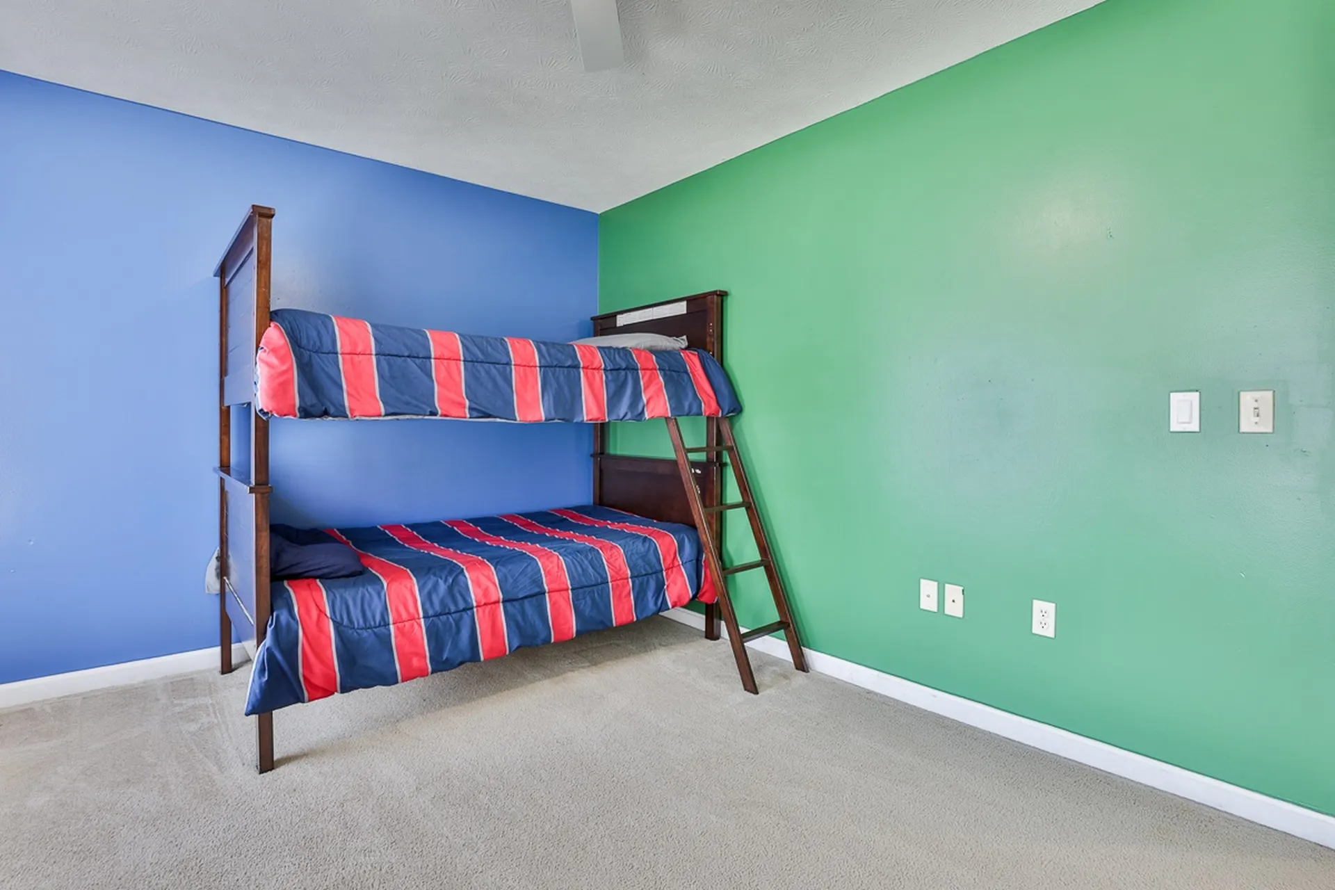 139 Horizon Lane Candia NH 03034