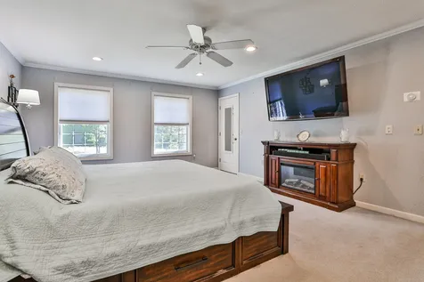 139 Horizon Lane Candia NH 03034