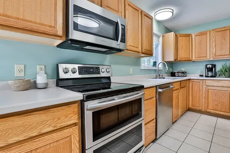 139 Horizon Lane Candia NH 03034