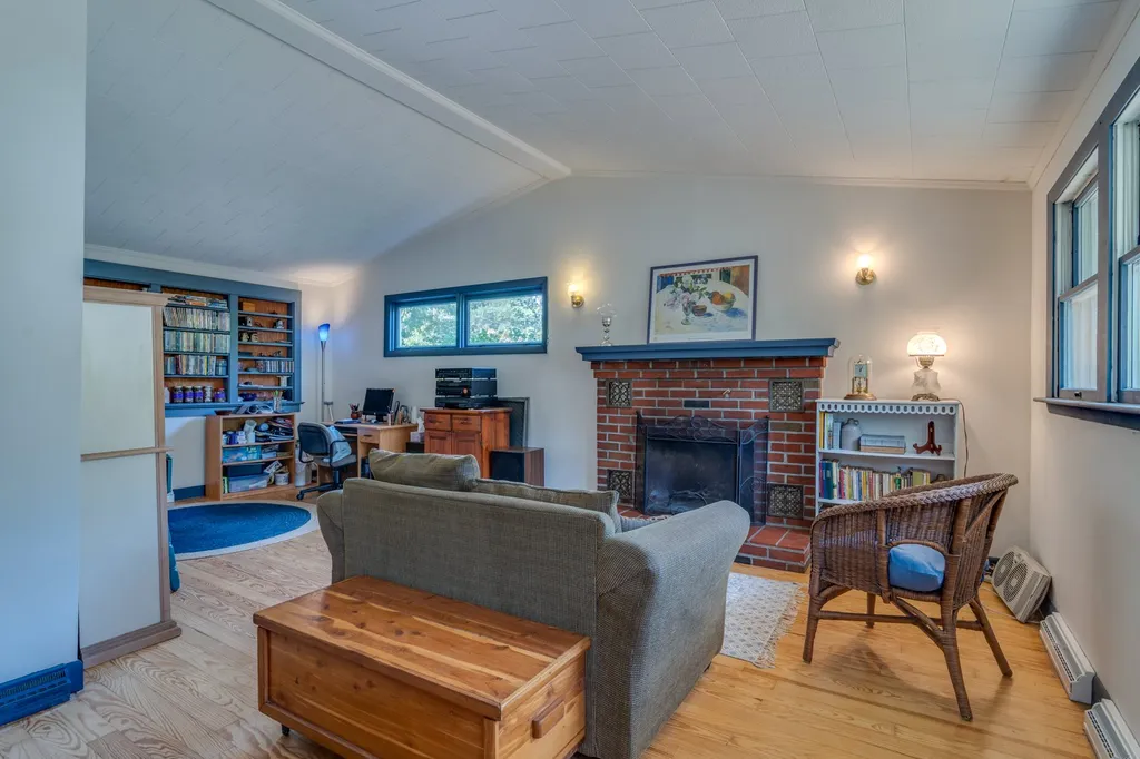 143 Sullivan Street Berwick ME 03901