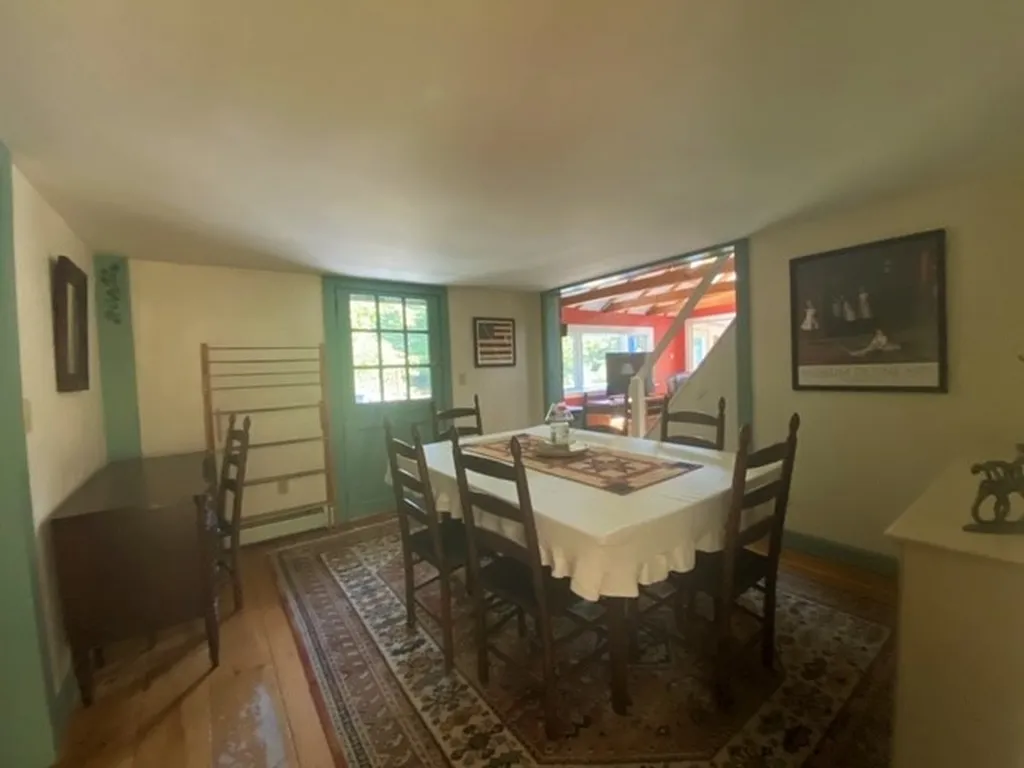 42 Cross Hill Road Wilmot NH 03287