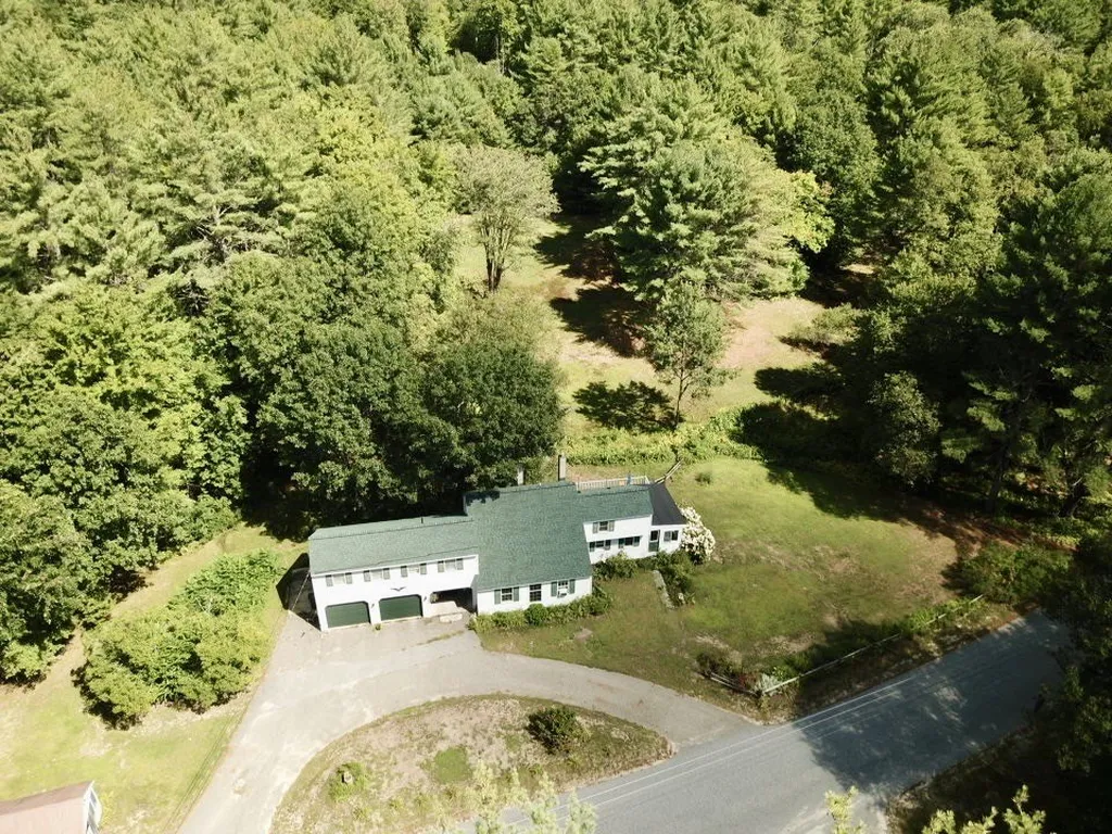 42 Cross Hill Road Wilmot NH 03287