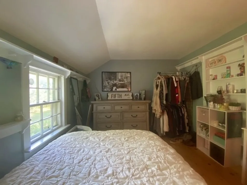 42 Cross Hill Road Wilmot NH 03287