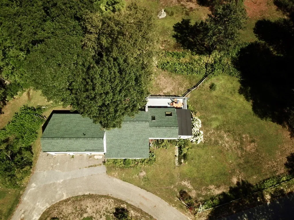 42 Cross Hill Road Wilmot NH 03287